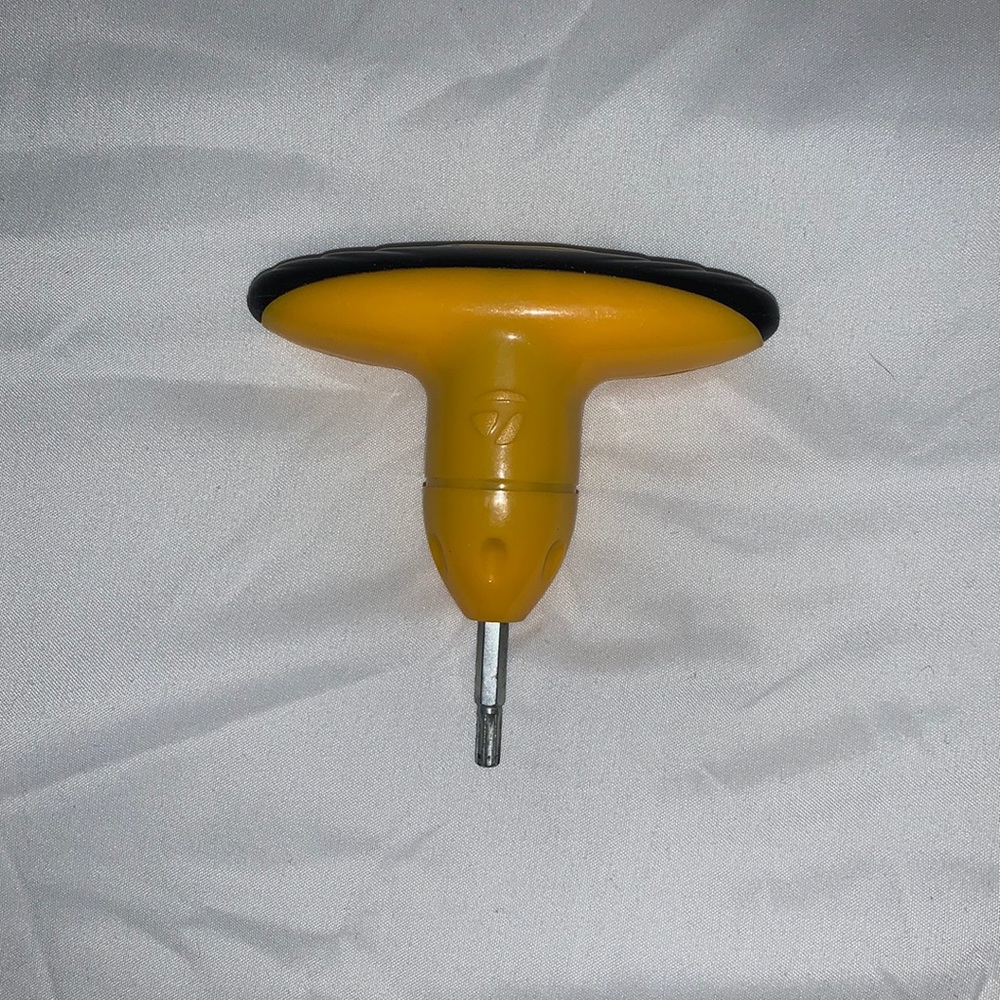 TaylorMade Universal Golf Wrench